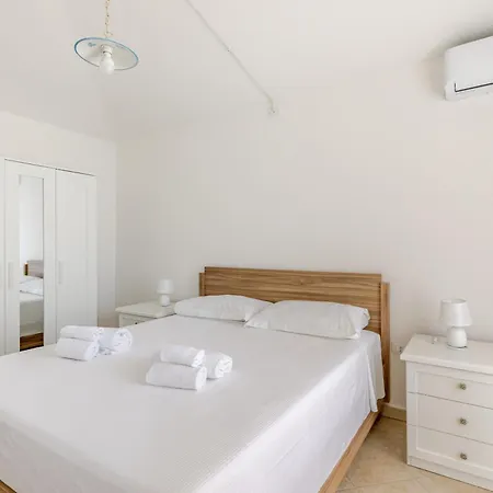 Le Pavoncelle Willa Pinus Village